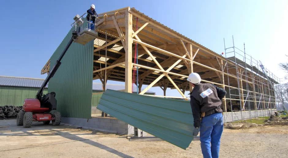 Ile budynków gospodarczych na działce? Limity, MPZP i 2x35m²